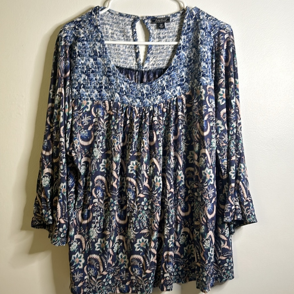 Lucky Brand cottage core long sleeve top size 3x peek back floral pink blue